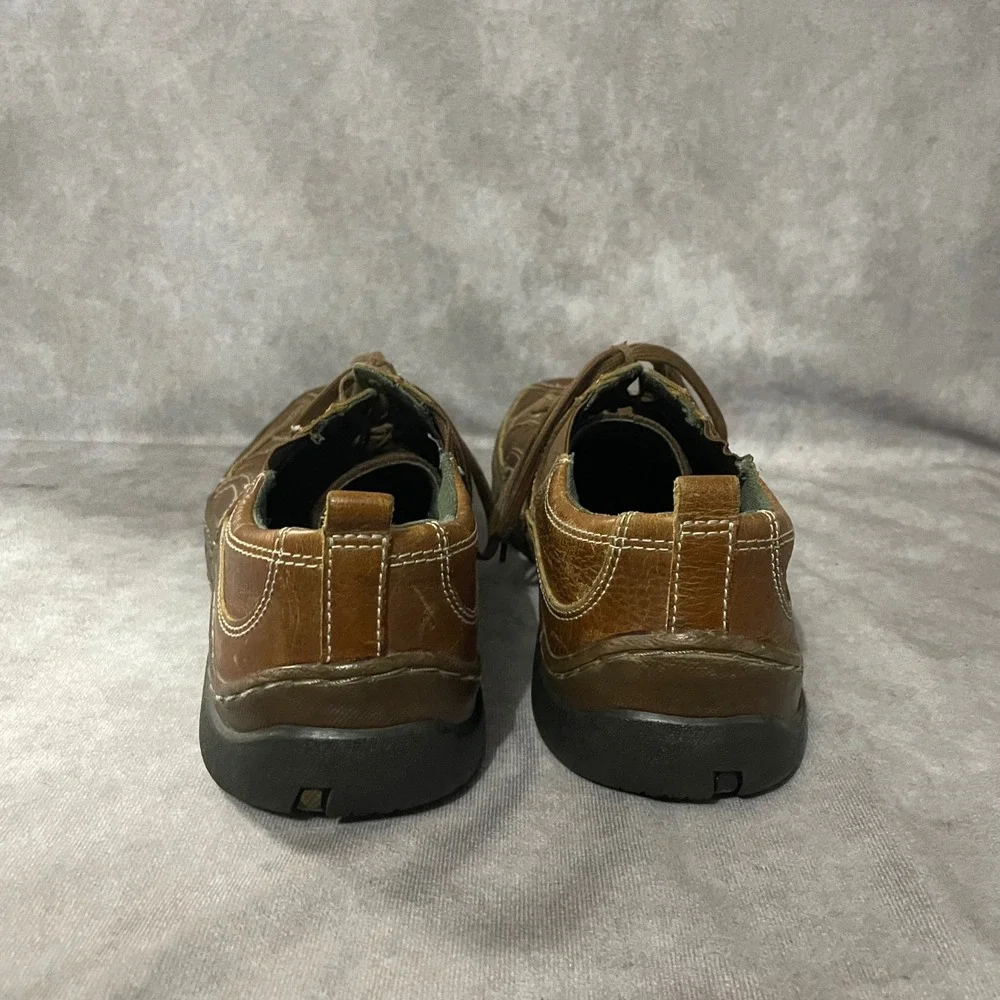 Clarks Leather Oxfords Mens Size 11.5 Brown Casual‎ Lace Up Round Toe Dad Shoe